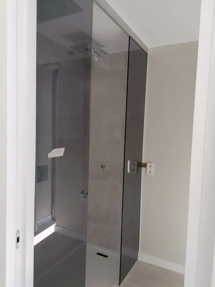 Trabajos en cristal puertas